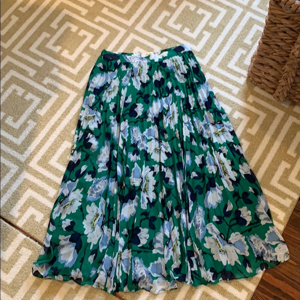 Anthropologie Maeve floral pleated skirt size xs